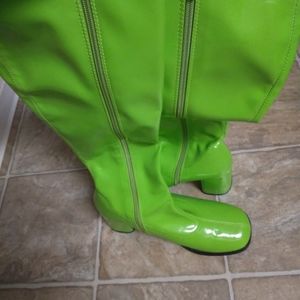 Gogo Boots with zippers and chunky heels